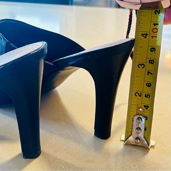 ❌SOLD❌Franco Sarto Black Peep Toe Mules, Sz 8 - Picture 8 of 9